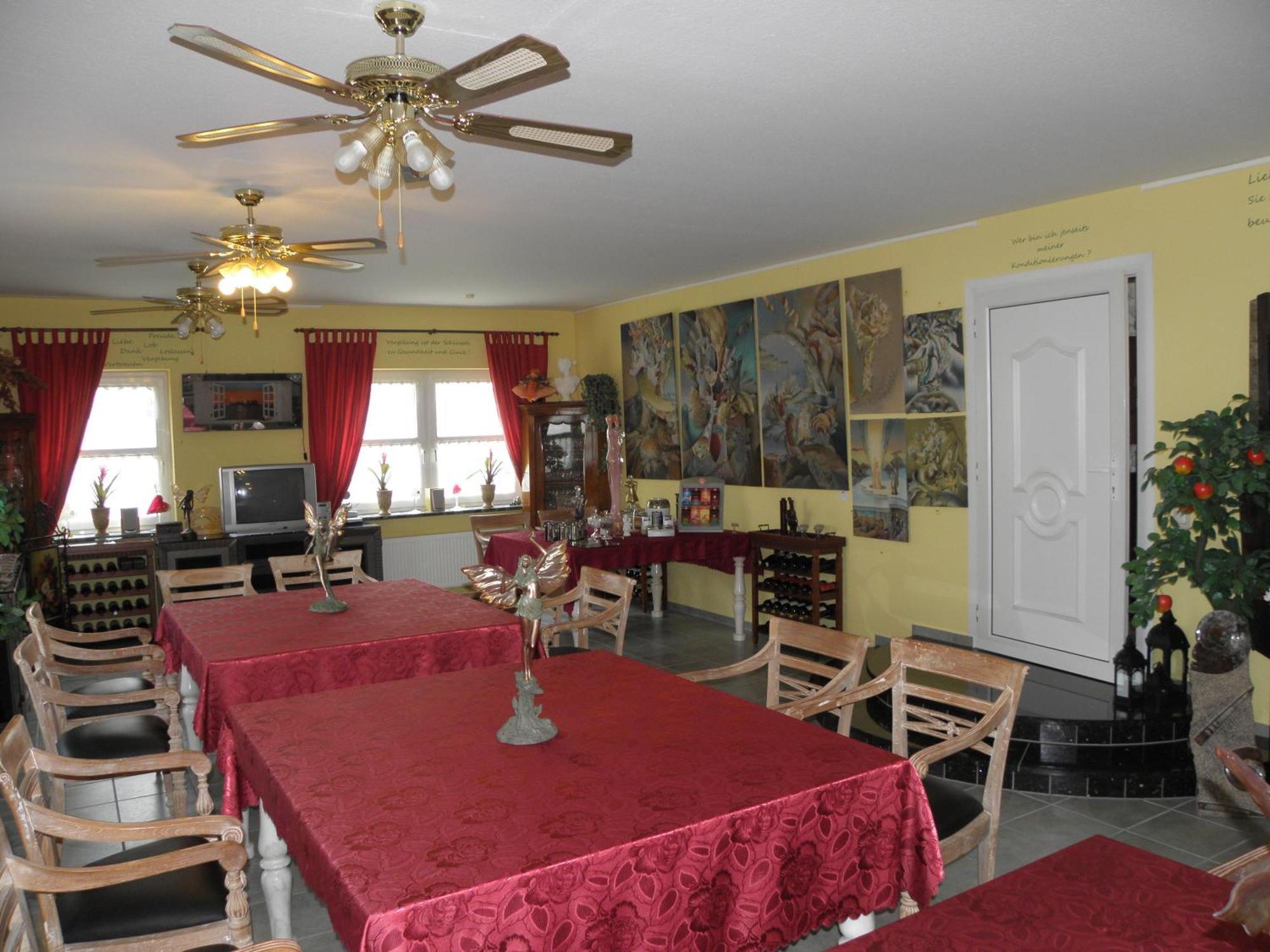 Felixanum Hotel & Galerie Isernhagen Εξωτερικό φωτογραφία