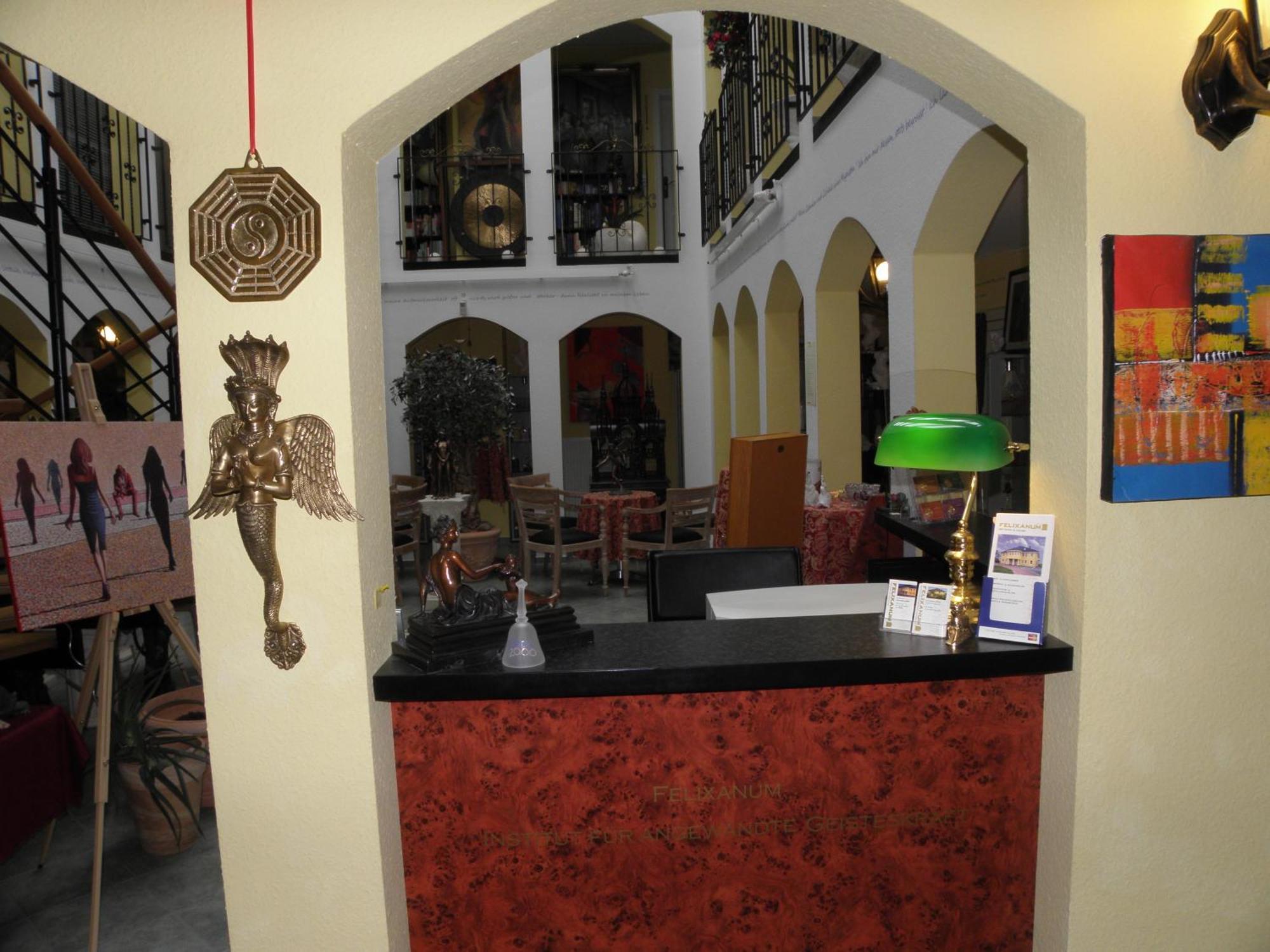 Felixanum Hotel & Galerie Isernhagen Εξωτερικό φωτογραφία